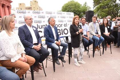 Cornejo, Bullrich y Ferraro, líderes de los tres partidos principales de Juntos por el Cambio, hoy, en Catamarca