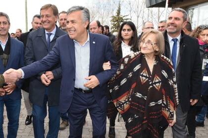 Cornejo y Ramona Neila juntos en la inauguración de un hospital, en septiembre pasado