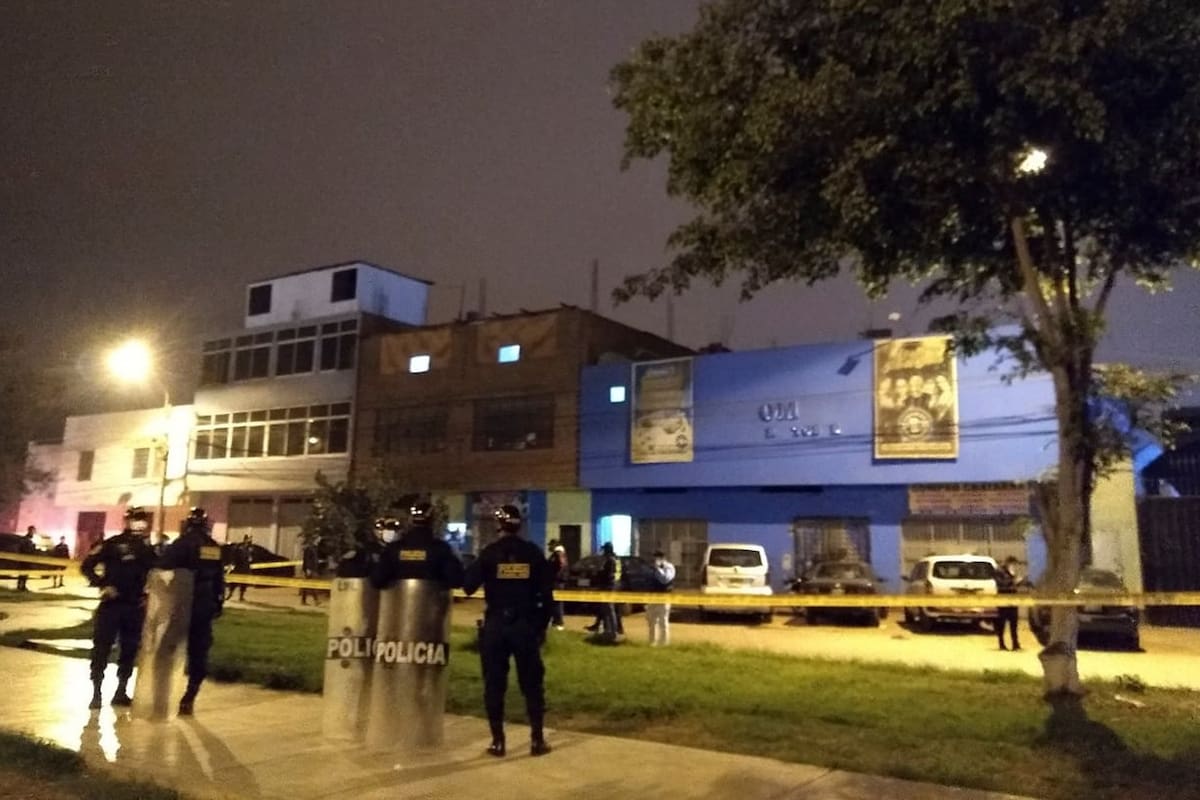 Coronavirus: 13 muertos por asfixia en una discoteca de Perú, abierta pese a la prohibición. Fachada de Thomas Restobar.