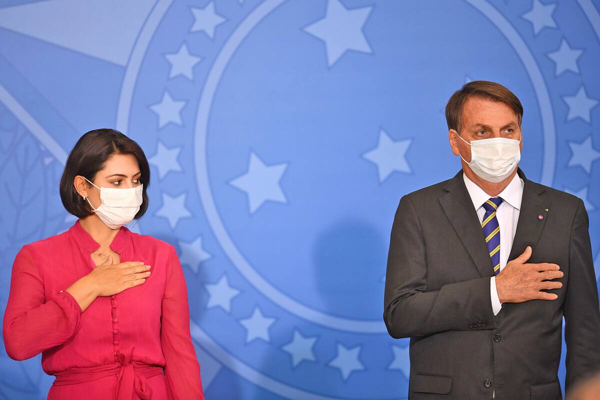 Coronavirus: ahora la esposa de Jair Bolsonaro, Michelle, dio positivo