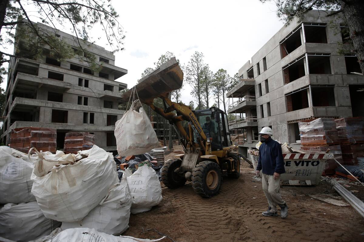 Coronavirus: con estrictos protocolos sanitarios vuelve la construcción privada en Pinamar y la costa
