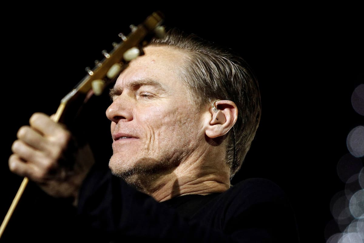 Coronavirus: el cantante Bryan Adams subió un polémico mensaje a las redes