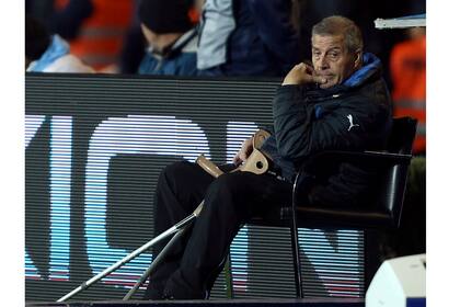 Tabárez (73 años) fue reconocido con el Récord Guinness en 2019 por dirigir 200 partidos en la selección uruguaya.