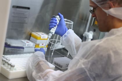 Todas las esperanzas puestas en los ensayos de una vacuna contra el coronavirus