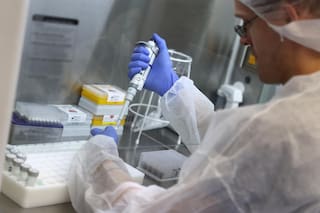 Nueva evidencia. Una temprana mutación complicó el control de la pandemia