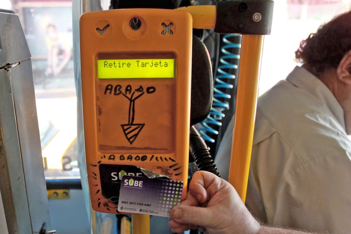 Coronavirus en Argentina: se amplía el saldo negativo de la SUBE para los que viajan a realizar tareas esenciales