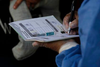 Coronavirus en Buenos Aires: comenzaron los testeos por coronavirus y vacunación antigripal en Villa La Rana