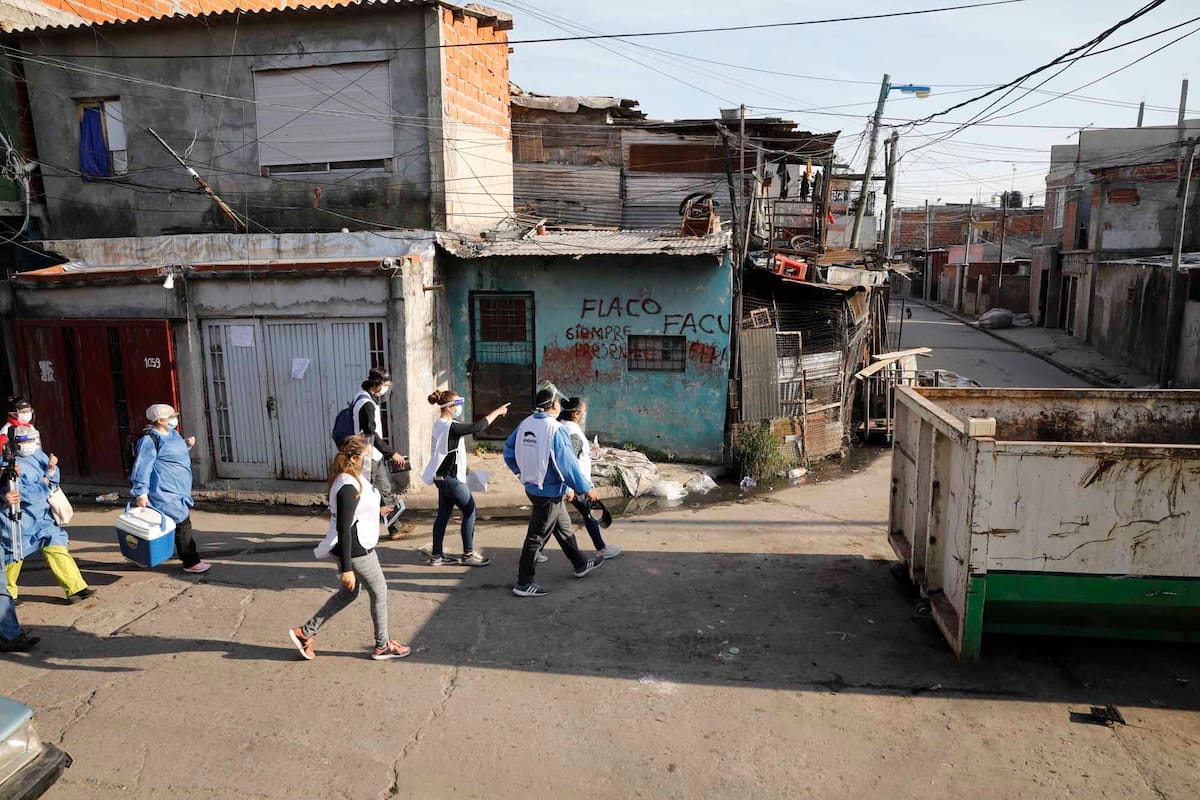 Coronavirus en Buenos Aires: comenzaron los testeos por coronavirus y vacunación antigripal en Villa La Rana