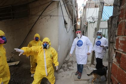 Coronavirus en la Argentina: el barrio José Luis Cabezas, otro foco de contagio que inquieta a Axel Kicillof