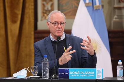 Coronavirus en la Argentina: el ministro Daniel Gollán celebró un "descenso bastante marcado" de la velocidad de contagios