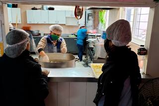 Ciudad: se triplicó la cantidad de personas asistidas en comedores comunitarios