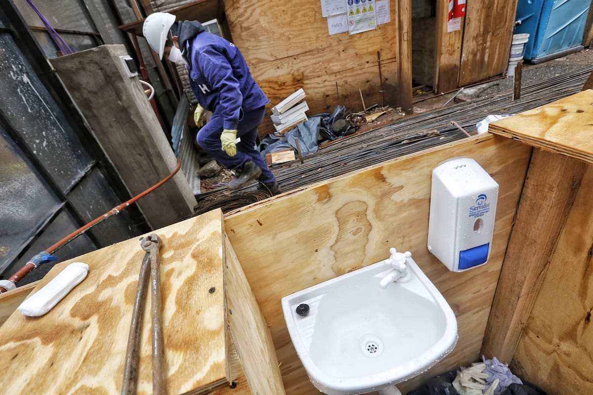 Coronavirus en la Argentina: la Uocra hará huelga "a la japonesa" para reanudar obras de construcción de Mar del Plata