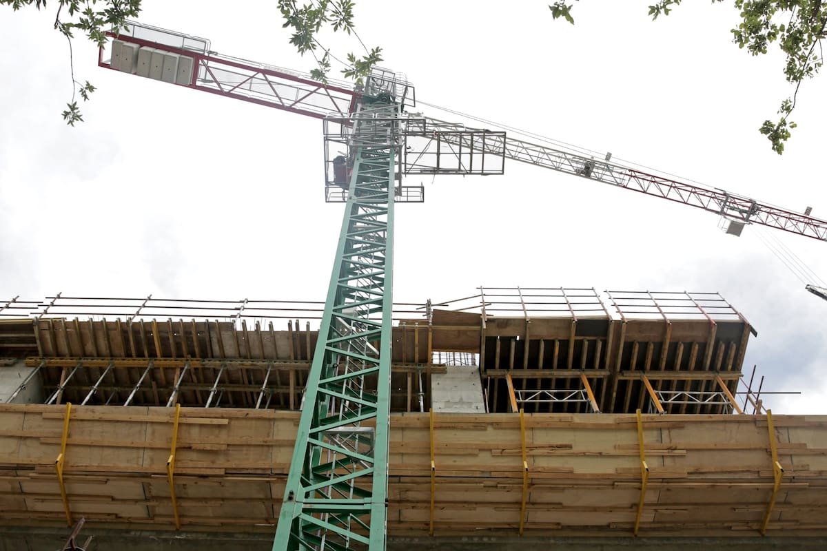 Coronavirus en la Argentina: la Uocra hará huelga "a la japonesa" para reanudar obras de construcción de Mar del Plata