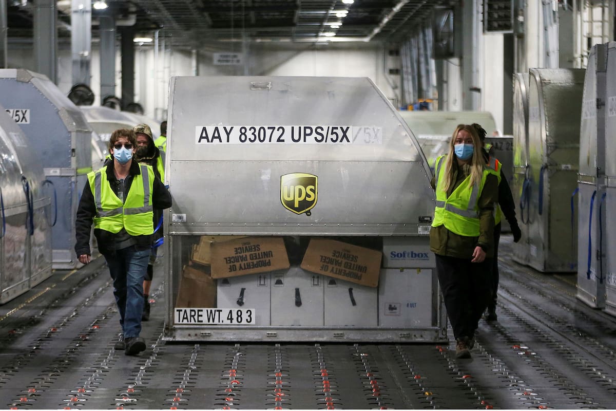 Coronavirus: los detalles de Velocidad Endiablada, la operación que dio inicio a la vacunas en EE.UU.