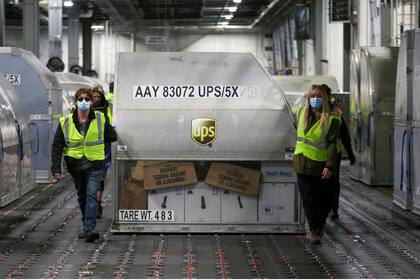 Coronavirus: los detalles de Velocidad Endiablada, la operación que dio inicio a la vacunas en EE.UU.