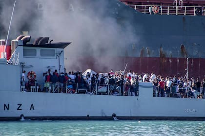 Un barco de inmigrantes llega a Sicilia, el 27 de julio pasado