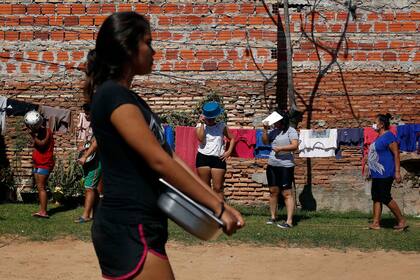 Coronavirus: tras aplanar la curva, Paraguay prepara una "cuarentena inteligente"