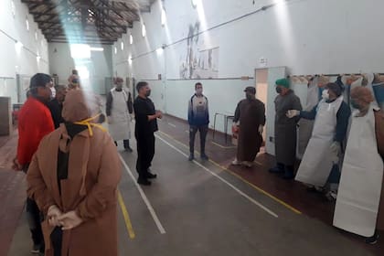 Coronavirus: una escuela de una cárcel pasó a ser un hospital de campaña