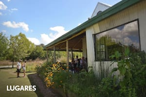 Coronillo, en La Plata, es ideal para pasar un día soleado en un parque con huerta y arroyo