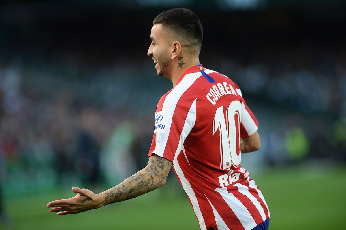 Correa celebra su gol ante Betis