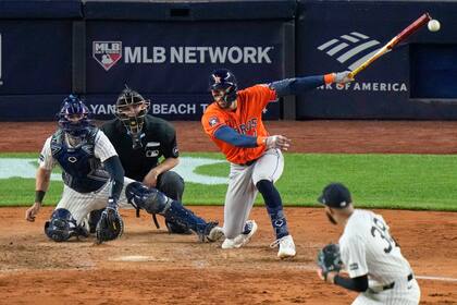 Correa inició su segunda etapa en Houston con promedio de bateo de .405, 15 hits, dos jonrones y seis carreras impulsadas en nueve juegos