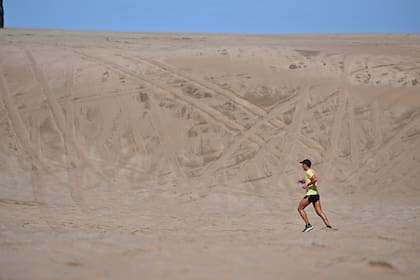 Corriendo por los médanos de Cariló: una prueba singular y atrapante