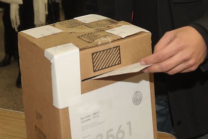 Corrientes elige hoy gobernador y se detectaron intentos de fraude