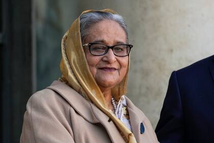 Corte de Bangladesh acusa a la destituida primera ministra Hasina por la muerte de manifestantes