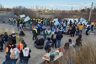 Chubut en crisis. Al borde del caos, una provincia paralizada y endeudada