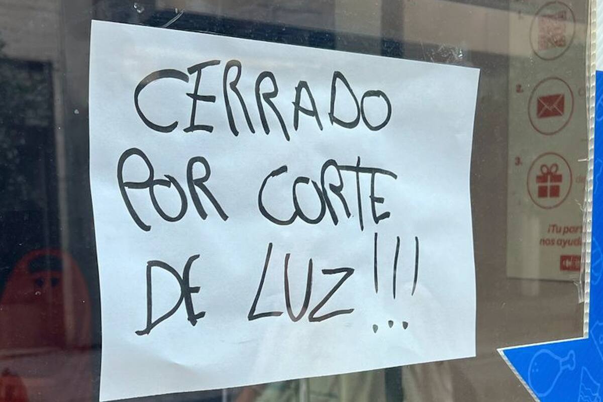 Corte de luz en la zona de Plaza San Martín