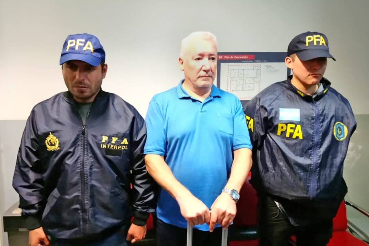 Cortez el día que fue detenido y trasladado a la cárcel de Ezeiza