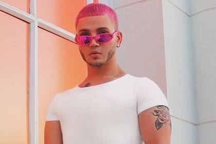 Cory Hall, el influencer que se volvió viral por su objetivo: parecerse a Ken, con un toque de Kim Kardashian