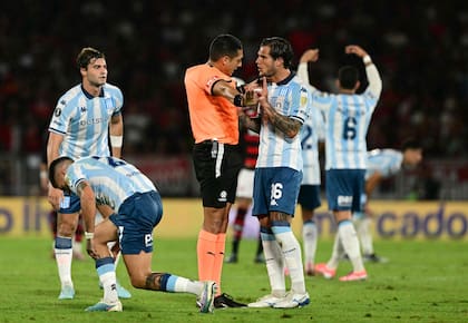 Costas evitó profundizar en el árbitro Jesús Valenzuela y el tanto que anuló, pero no se privó de lanzar alguna indirecta: "Hicimos un gol. Lástima que no se cobró...".