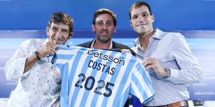 Costas y el presidente Diego Milito no tienen una relación de cercanía; durante la campaña proselitista se tardó en confirmar que el director técnico seguiría siendo el hincha fanático.