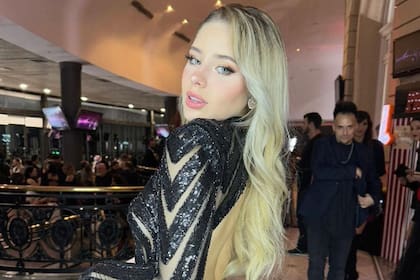 Coti dijo presente en la presentación del Bailando (Foto Instagram @cotyrommero)