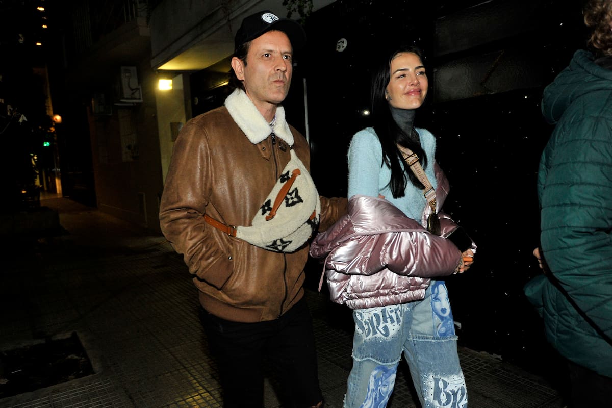 Coti Sorokin celebró su cumpleaños en el restaurante Rose de Caballito junto a su pareja, Candelaria Tinelli