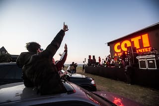 Autoeventos, la otra forma de ver un show o una película en medio de la pandemia