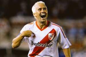 Coudet, blanco de las cargadas de los hinchas de River a Racing después del 6-1.