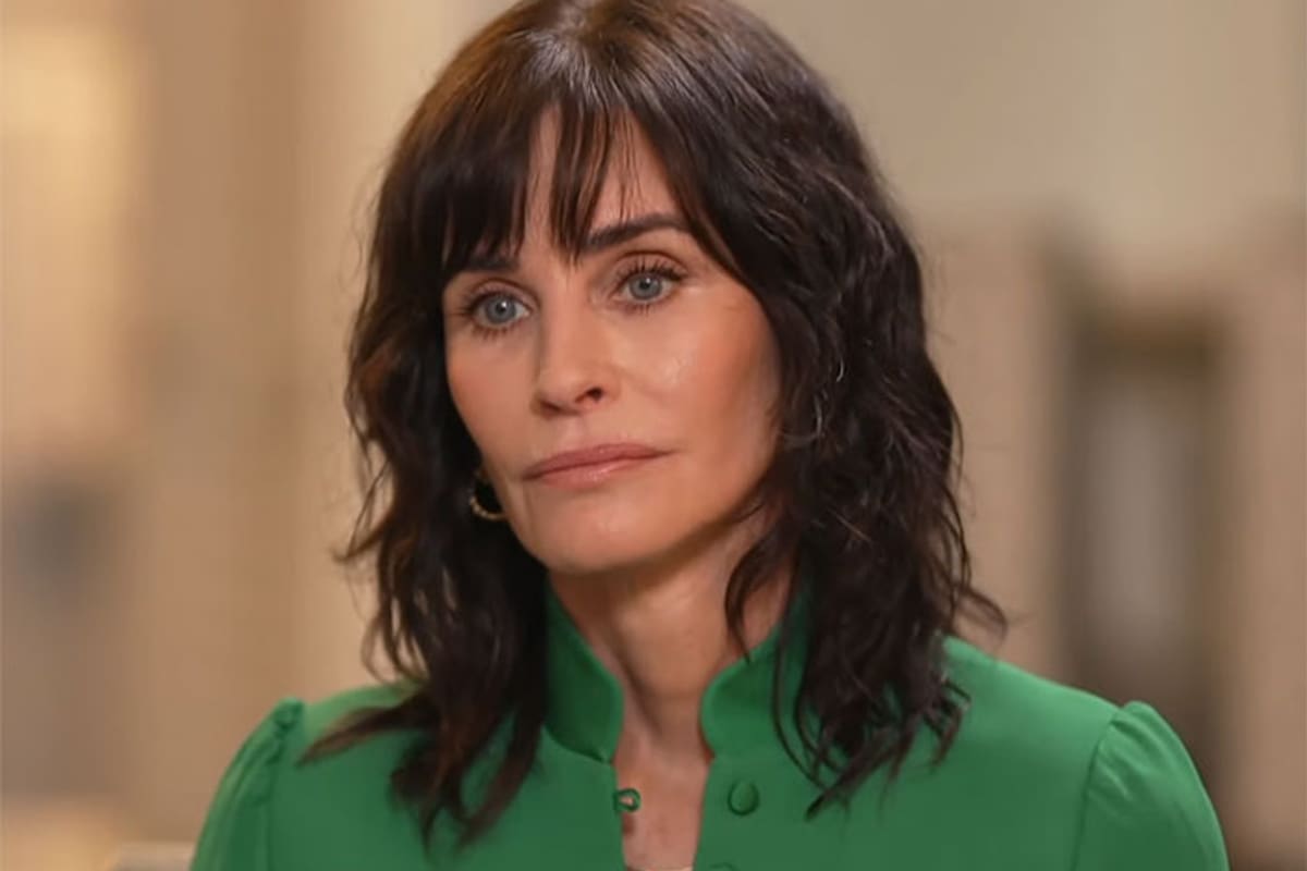 Courteney Cox se refirió a sus encuentros paranormales con Matthew Perry: “Me visita mucho”