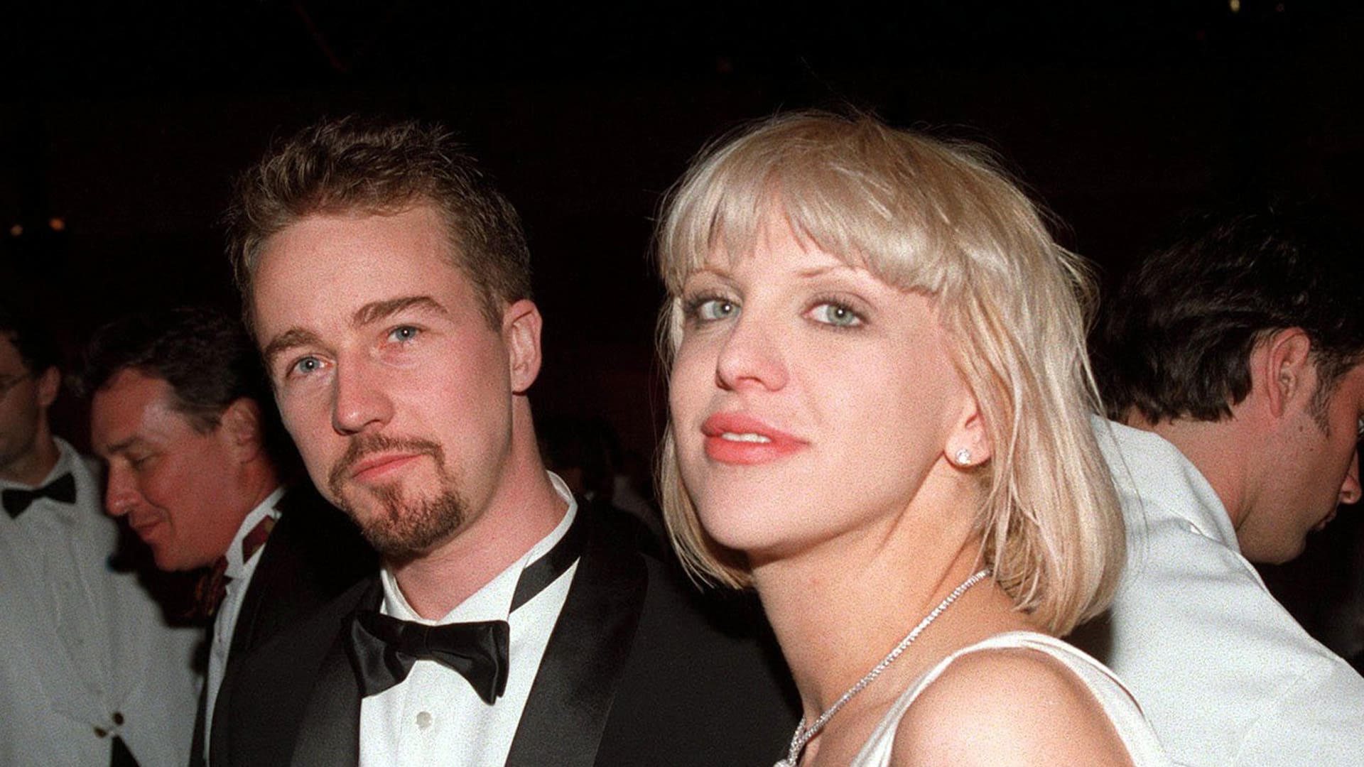 Salma Hayek y Edward Norton tuvieron una relación de tres años y ahora son grandes amigos