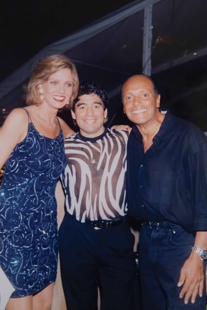 Coustarot junto a Diego Maradona y Roberto Giordano