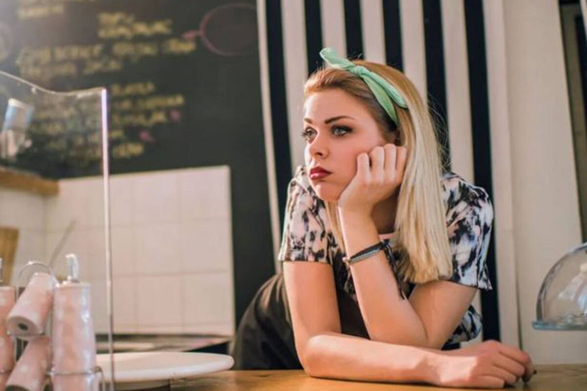 Covid-19: por qué tanta gente ha perdido interés en su trabajo (y qué hacer para volver a "encender la chispa")