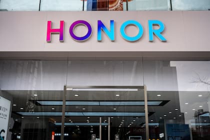 Creada en 2013, Honor fue una marca de smartphones de gama media que Huawei decidió vender para enfocarse en modelos más sofisticados y en la provisión de servicios corporativos