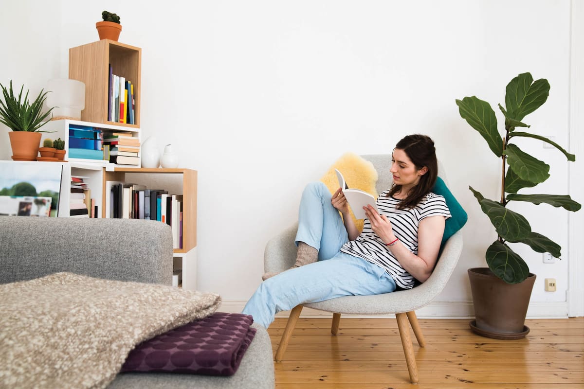 Crear la atmósfera adecuada para la lectura colabora con esa conexión entre una y el libro.