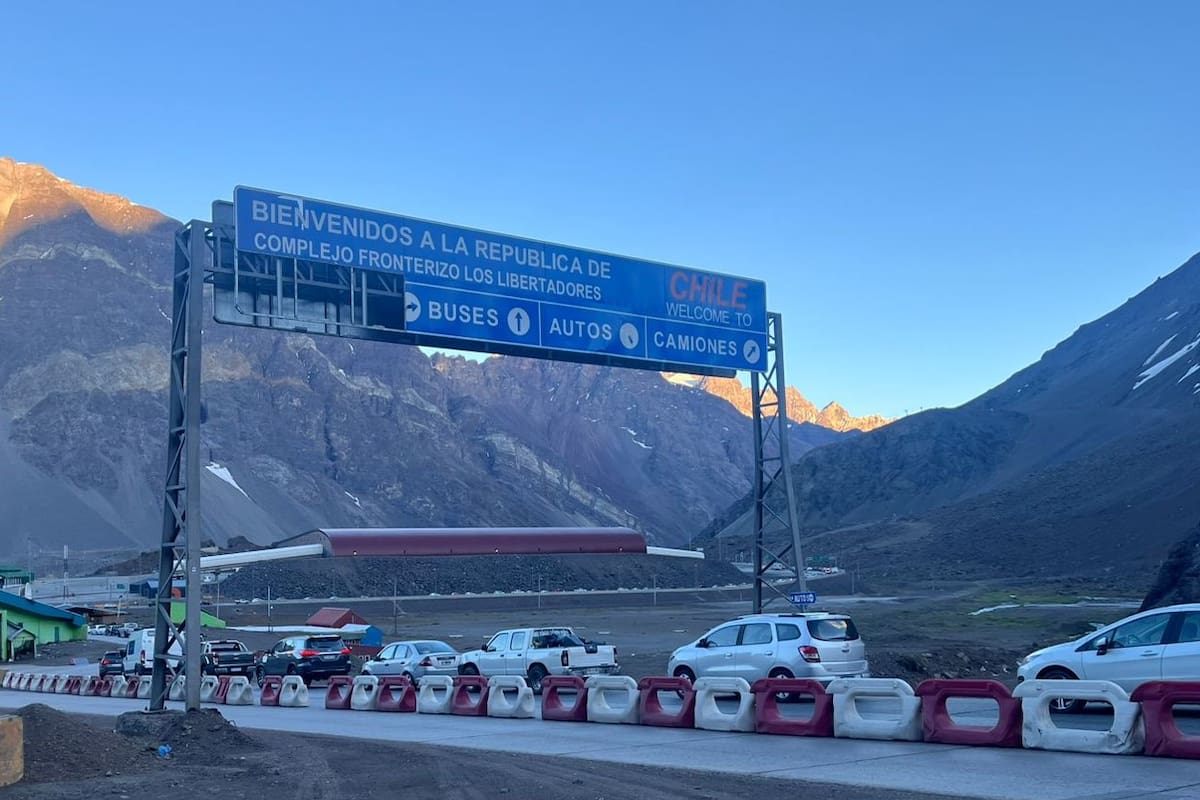 Crece la afluencia de argentinos que cruzan a Chile para pasar Año Nuevo y vacaciones