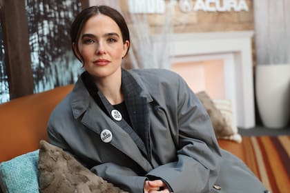 Creció en una familia de artistas, pero Zoey decidió construir su propio camino en el medio