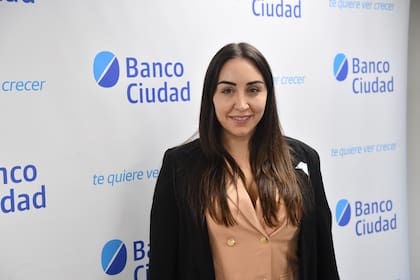 Créditos hipotecarios: Yamila Ciminera, de 31 años se compró una casa en Villa Devoto con el primer préstamo