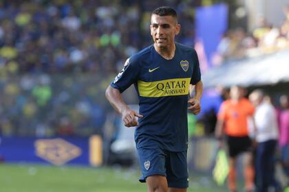 "Cree que estoy para ser titular", desafía el paraguayo; sus compañeros de defensa son Carlos Izquierdoz, el lesionado Lisandro López y el peruano Carlos Zambrano.
