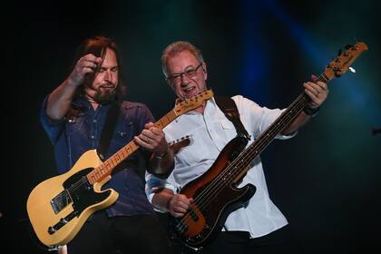 Después de tocar en el Luna Park porteño, Creedence Clearwater Revisited se presentó en la primera jornada de Cosquín Rock