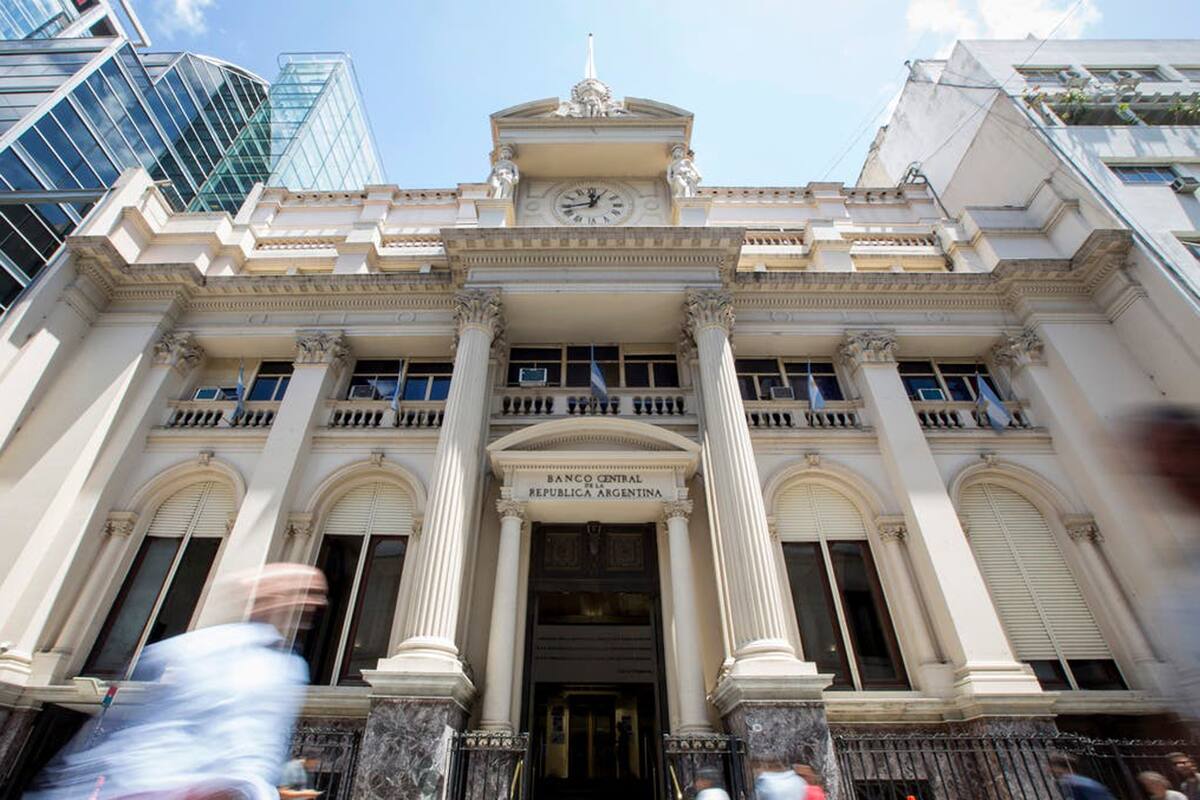 Creen que primero serán necesarios un plan integral que dé certidumbre sobre el dólar, las tarifas, la tasa de interés y las jubilaciones y un programa fiscal y monetario